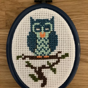 Owl Mini: a miniature cross stitch pattern