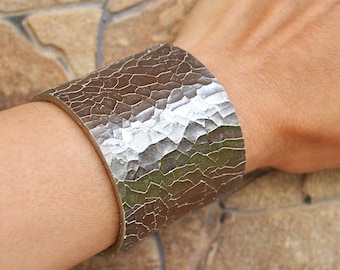 Gold leather cuff, Cracked leather bracelet, Leather jewelry, Women leather bracelet, Bohemian bracelet, Statement bracelet, Boho jewelry