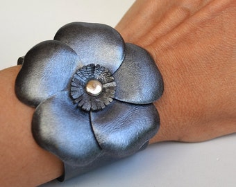 Leather cuff bracelet for women, Flower cuff bracelet, Silver leather bracelet