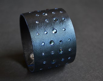 Navy blue leather bracelet for women, Dark blue leather cuff bracelet, Sparkly crystal bracelet, Rhinestones bracelet