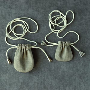 Cotton Neck Pouch Necklace – Small Medicine Bag / Amulet Pouch for Herbs & Crystals / Khaki Green / Lining Patterned