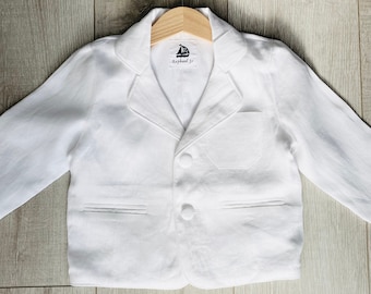Jungen weiße Leinen Blazer Jacke für Taufen und Hochzeiten , optional bestickt, passende Fliege