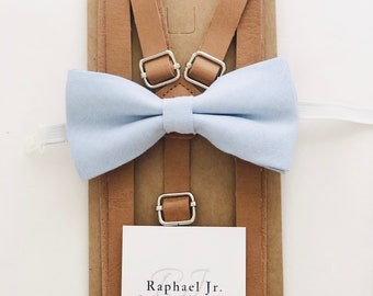 Men's tan brown leather look thin suspenders with optional pale blue bow tie set