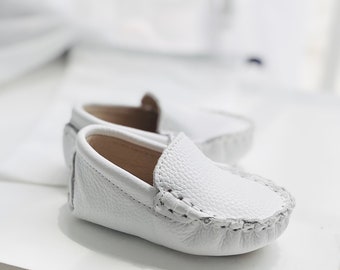 Genuine leather white baby christening baptism shoes loafers mocassins Oscar's from 0-6m to 2 years.