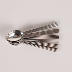 Art Déco, Danemark, argent sterling Bernadotte par Sigvard Bernadotte, 1939. Petites cuillères à café L. 10 cm. Après 1945