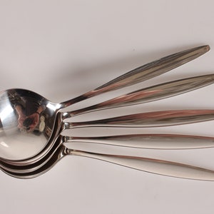 Danish Georg Jensen Cypres Sterling Silver by Tias Eckhoff designed in 1952. Bouillon Spoons L 14,5 cm.