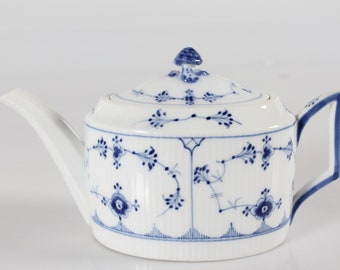 RARE Royal Copenhagen Blue Fluted Plain Oblong Teapot No. 1/254. With Stamp from the Period 1894-1922  - Handpainted in Copenhagen Denmark