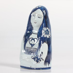 Aluminia / Royal Copenhagen. Young girl bust with boy child in her heart by Doreen Middelboe 312/3560. Made in denmark in the 1970s image 4