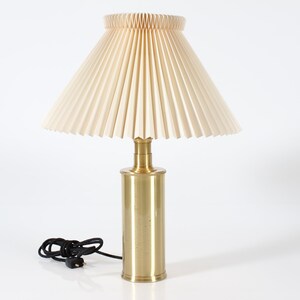 Le Klint Telescopic Table Lamp model 344 of Brass Designed by Biilmann-Petersen with Original Le Klint Lamp Shade. Made in Denmark image 2