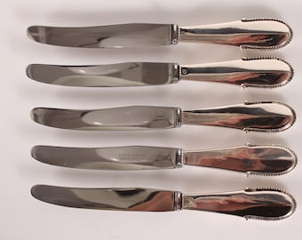 Danish Georg Jensen Art Nouveau Beaded Silver Cutlery by Georg Jensen 1916. 1 Lunch Knife 19.5 cm.  Stamp from circa 1930