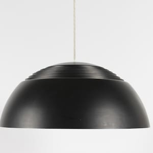 Large Arne Jacobsen AJ Royal Pendant by Louis Poulsen A/S Denmark. Made of metal with Black and White Lacquer Ø 50 cm - 1970s