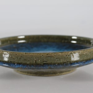 Palshus Low Bowl/Decorative Dish Ø 18 cm with Blue and Green Glaze by Per Linneman Schmidt - PL-S C102 - Denmark Mid-century Stoneware 1960s
