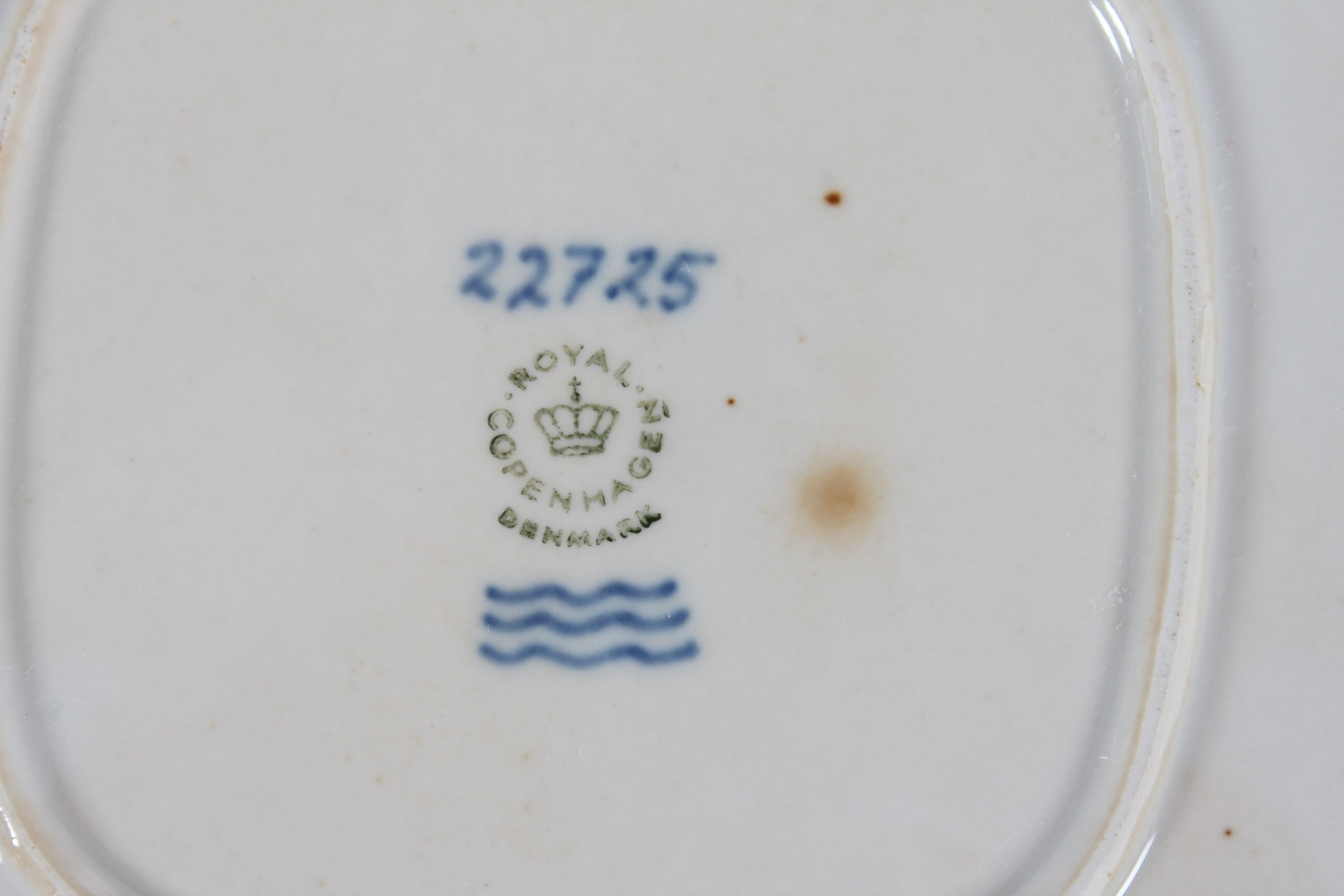 貴重　デンマーク製　ロイヤルコペンハーゲン ジャパニーズ　スクエアディッシュ ロイヤル コペンハーゲン ラージ XL スクエア ディッシュ No. 22725