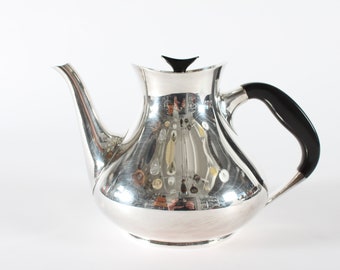 Danish Cohr Silver-plated Teapot made in the 1960s most likely by silversmith Hans Bonde. Handle of Black Bakelite or Ebonit