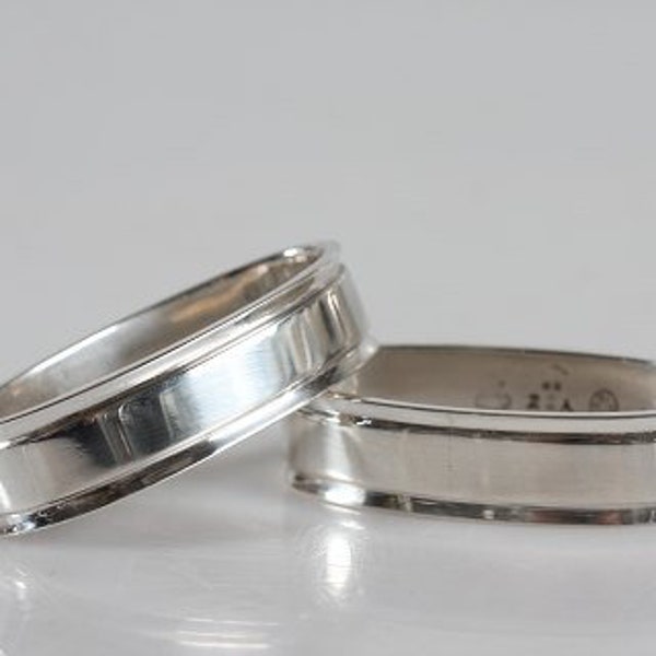 Danish Georg Jensen Art Deco Pyramid Sterling Silver Cutlery by Harald Nielsen 1927. 1 Napkin Ring. Stamp from the the period after 1945