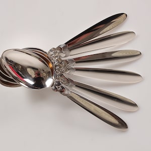 Danish Georg Jensen Art Deco Cactus Sterling Silver by Gundroph Albertus in 1930. Large Soup Spoons L 20 cm. Stamp from the period 1930-45