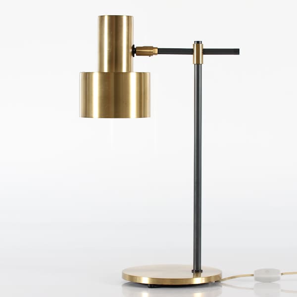 Danish Jo Hammerborg Vintage Lento Brass Table Lamp - Designed in 1967 - Made by Fog and Mørup in Denmark Mid-century