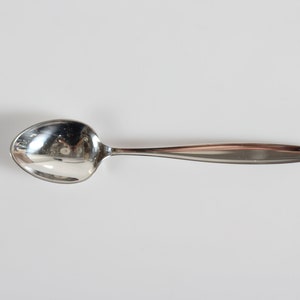 Danois Georg Jensen Cypres Sterling Silver par Tias Eckhoff conçu en 1952. Cuillère à café L 12,5 cm.