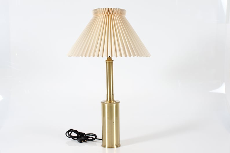 Le Klint Telescopic Table Lamp model 344 of Brass Designed by Biilmann-Petersen with Original Le Klint Lamp Shade. Made in Denmark image 3