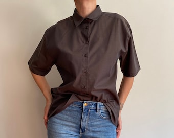 Vintage 100% cotton shirt for woman, short sleeve buttoned blouse.