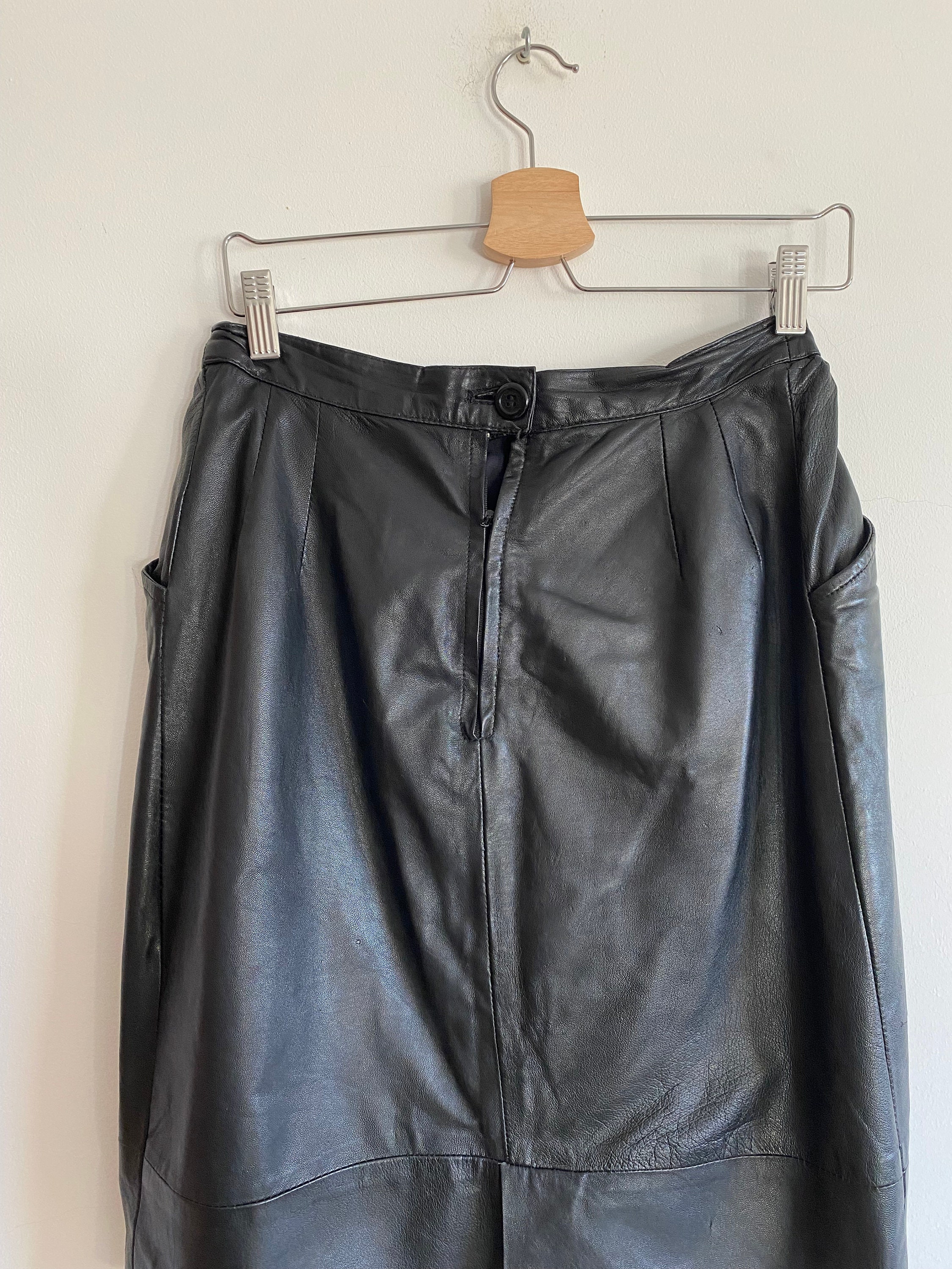 Vintage Black Leather Mini Skirt 28
