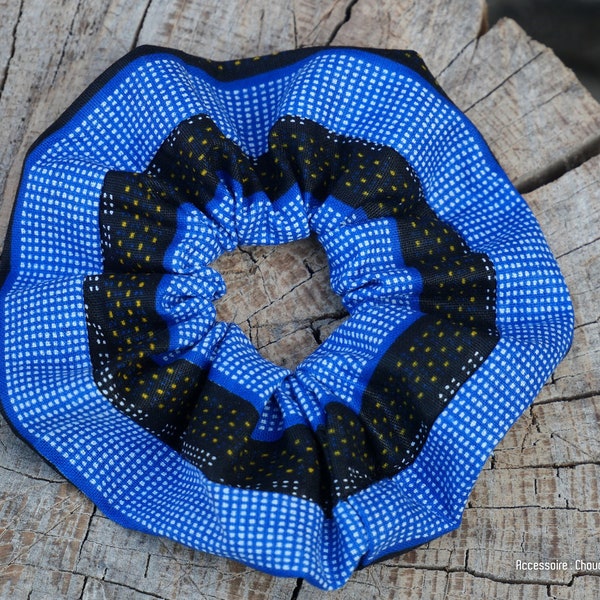 Chouchou, Petit noeud ou Foulchie en tissus africain wax bleu marine, noir et blanc