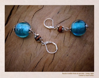 Dangling earrings in blue glass beads - Color Lagoon