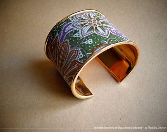 Bracelet en tissus traditionnel Batik fleuri