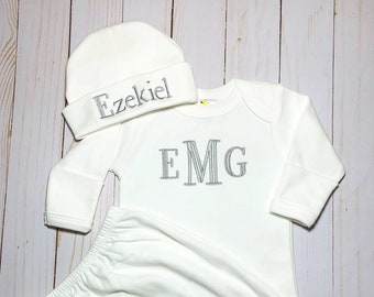 Baby Coming Home Outfit - Personalized Baby Gown - Bring Baby Boy Girl Home Outfit - Newborn Sleeper - Custom Baby Gown - Monogrammed Gift