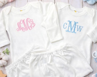 Traje de bebé monograma para volver a casa, vestido de bebé personalizado, traje para traer a casa al bebé niño, vestido de bebé recién nacido personalizado para niña, regalo