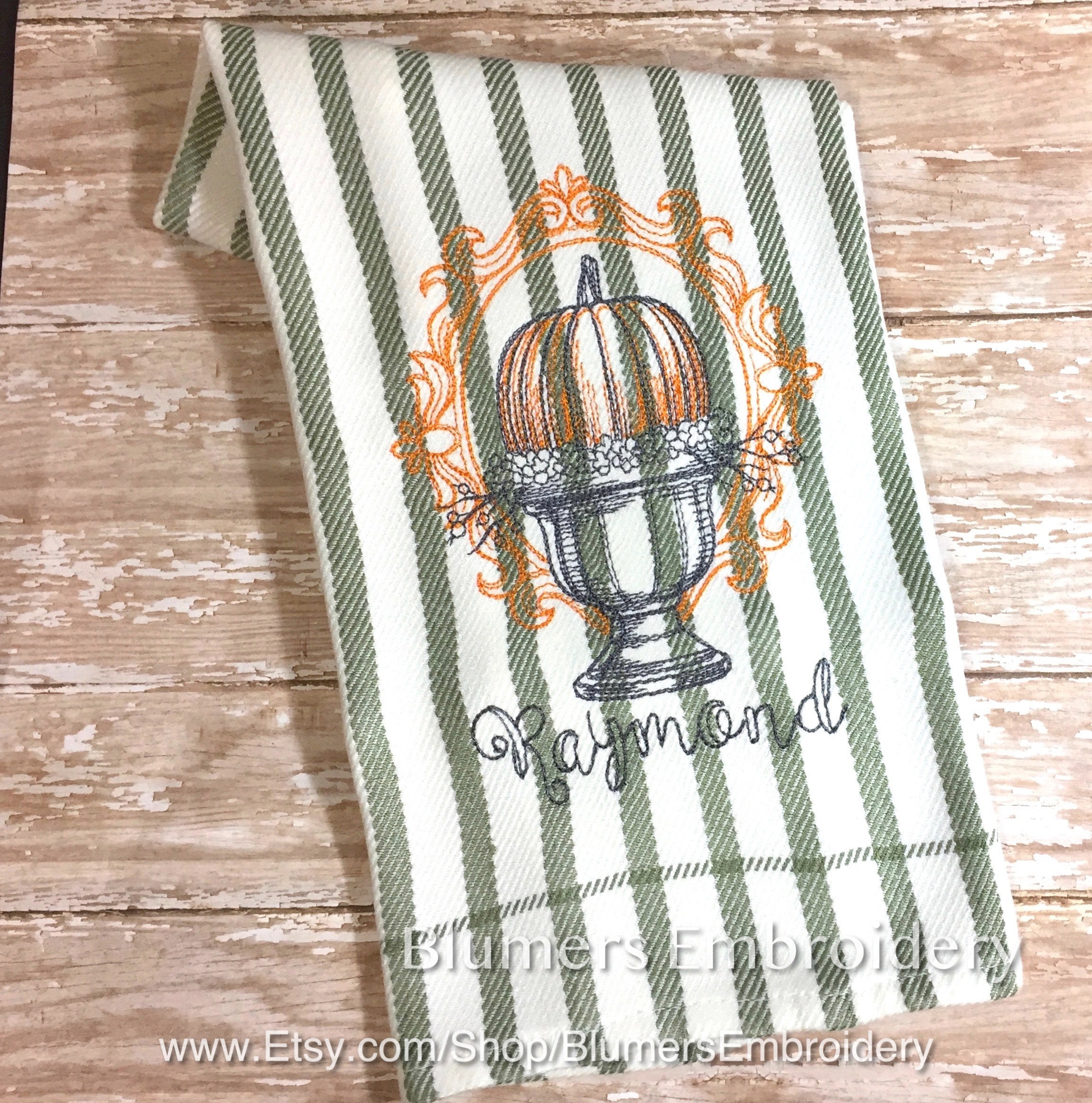 Monogram Waffle Weave Kitchen Towel With Crabs / Monogram Dish Towel / Host  Gift 