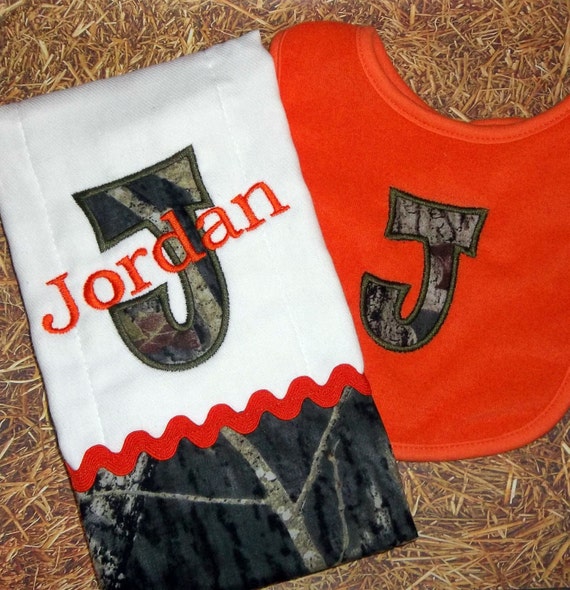 Items similar to Camo Hunter Monogrammed Applique Baby Bib & Burp Cloth