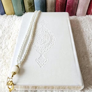 prayer mat, padded mat, quran, koran, kuran, tasbeh, tasbih , ramadan, ramazan, eid, umrah, hajj, islamic gift,  sejadah, seccade, prayer rug, musaf, mussaf