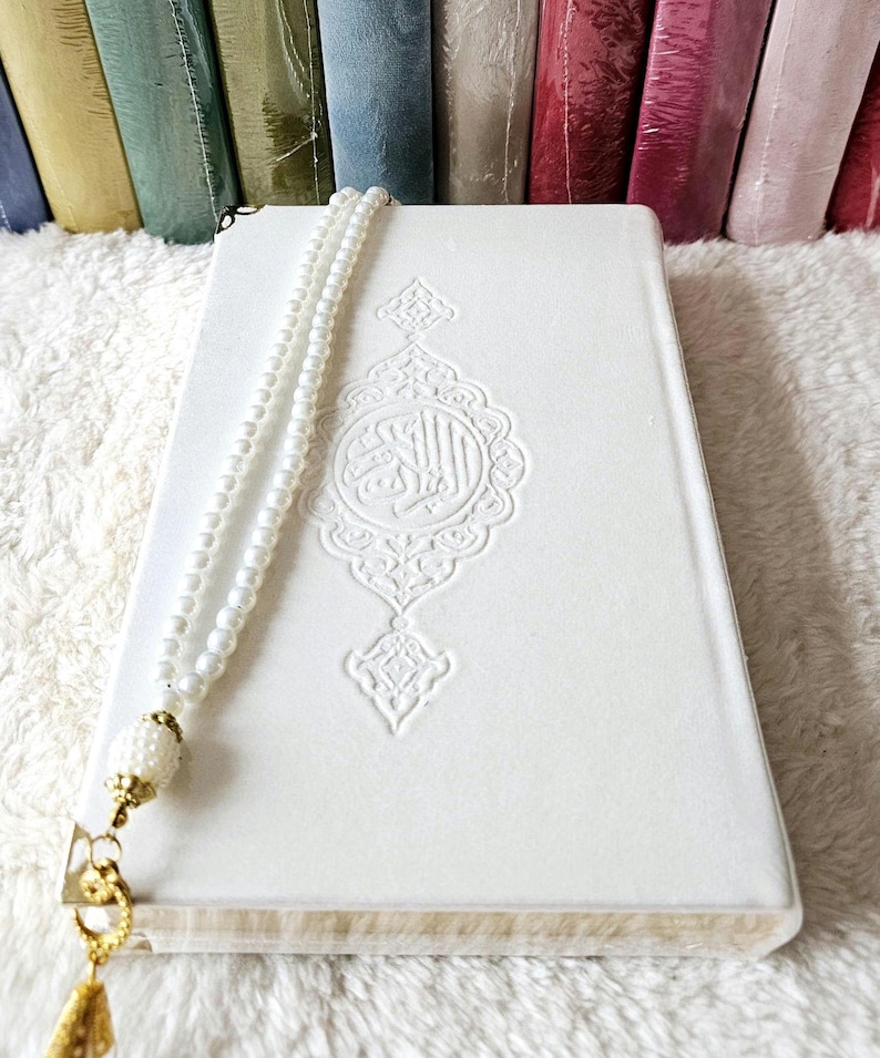 prayer mat, padded mat, quran, koran, kuran, tasbeh, tasbih , ramadan, ramazan, eid, umrah, hajj, islamic gift,  sejadah, seccade, prayer rug, musaf, mussaf