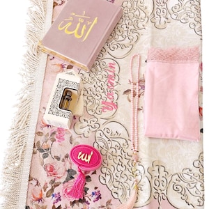 Personalised prayer mat, Customised prayer mat Personalized prayer rug, Customized prayer rug with Ramadan Eid Mubarak Umrah Hajj mushaf, Prayer rug with name, plain, velvet & single color, yaseen  Isimli seccade, سجادة مع الاسم 
mothers day gift, aqiqah gift, hajj mubarak, noble Quran, islamic gifts, islamic gifts london, muslim gifts, gifts for muslim people, muslim religious, islam gifting, eid gifts, koran gifts, kurani kerim sejadah, islamic prayer mats, islamic prayer rug islam prayer book