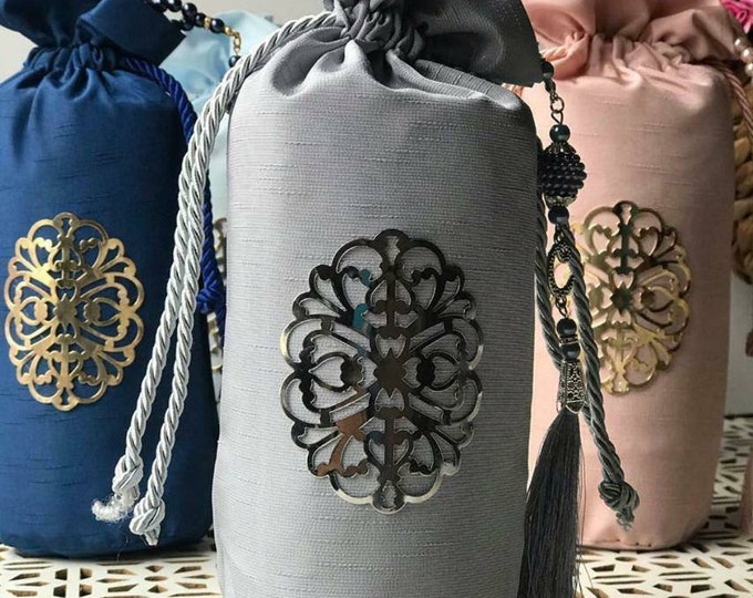 Customized Prayer Mat with Pouch with Tasbeh, Eid Ramadan Muslim Gift, Islamic Couples Gift Father's Day, Muslim Wedding Hajj Umrah Aqiqah