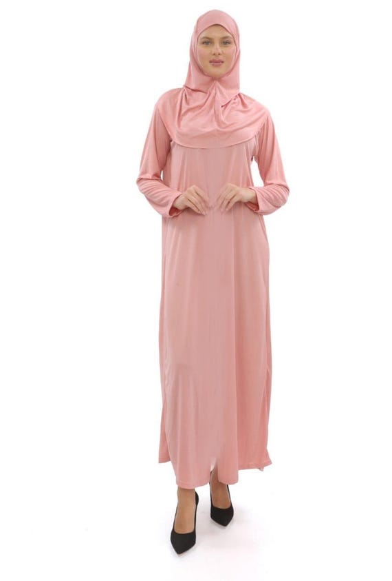 Personalized Prayer Dress Set: Velvet Mat, Quran, Rosary - Eid Ramadan Gift