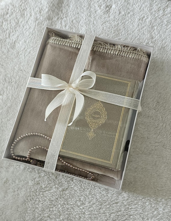 Personalized Prayer Rug Set Quran Tasbeh Islamic Gift set, Eid Ramadan Umrah Hajj Wedding
