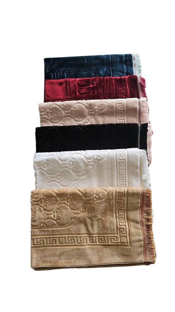 Thick Fluffy Prayer Mat Set: Islamic Sejadah Rug with Tasbeh