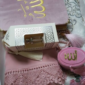 Personalised prayer mat, Customised prayer mat, Personalized prayer rug, Customized prayer rug with quran, Muslim Wedding Gift for Him Her, Ramadan Eid Mubarak Umrah Hajj Islamic Wedding, kuran, kurani kerim, Quran al kareem, mushaf, Prayer rug with name, plain, velvet & single color, personalized prayer rug, Isimli seccade, سجادة مع الاسم , Islamic Gift Set Muslim Gift Islamic Wedding Gift Birthday Gift Umrah Gift,Ameen gift,  Moshaf, Coran