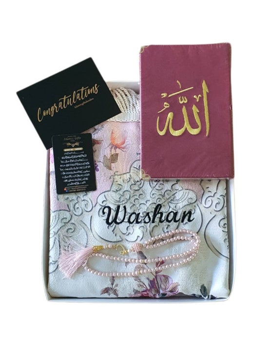 Personalized Velvet Prayer Mat Quran Set: Islamic Gift, Ramadan Eid Hajj Umrah Gifts