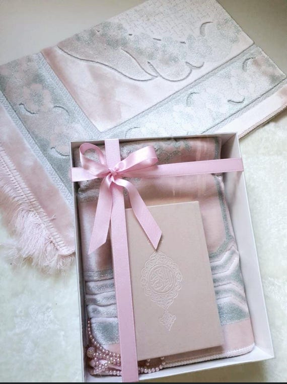 Custom Quran Gift Set: Personalized Prayer Rug, Islamic Gift