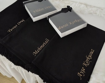 Customized Prayer Rug Set: Islamic Gift with Tasbeh & Quran