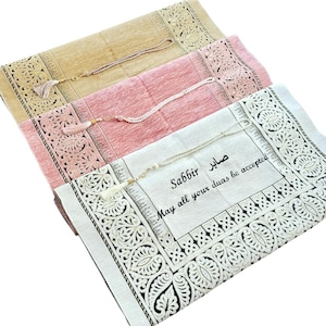 Personalized Velvet Prayer Mat: Custom Islamic Gift with Tashbih