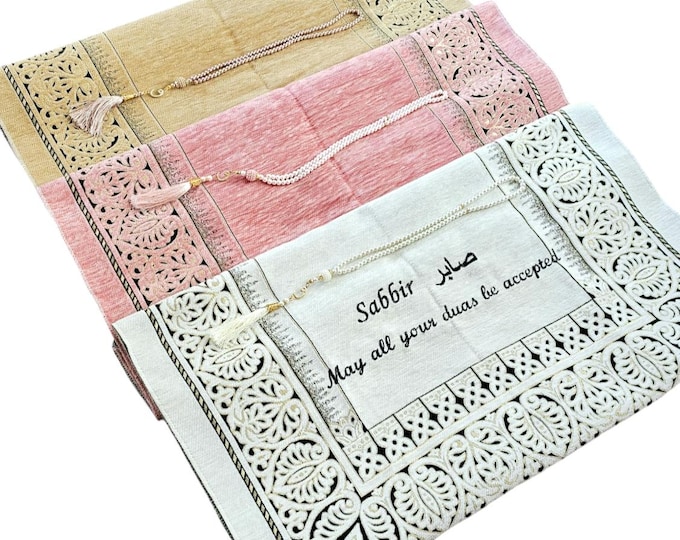 Personalized Velvet Prayer Mat: Custom Islamic Gift with Tashbih