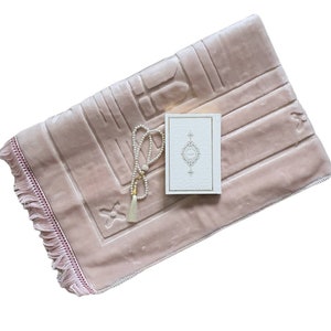 prayer mat, padded mat, quran, koran, kuran, tasbeh, tasbih , ramadan, ramazan, eid, umrah, hajj, islamic gift,  sejadah, seccade, prayer rug