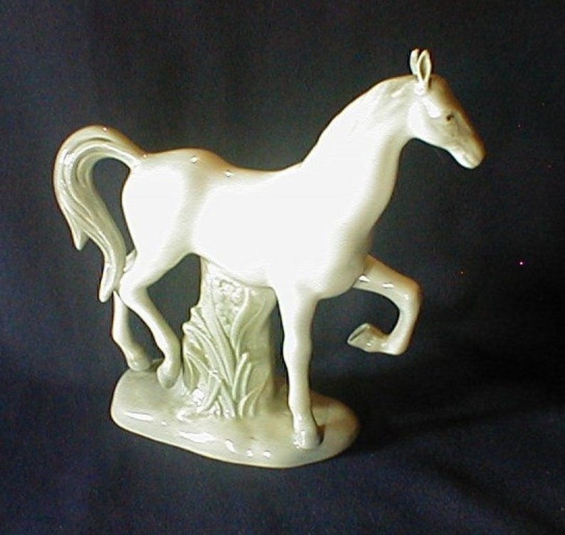 Vintage Porcelain horse statue by MIQUEL REQUENA S. A. Cuart Etsy