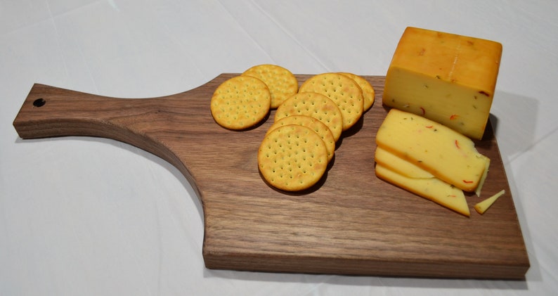 medium Walnut Cutting Board