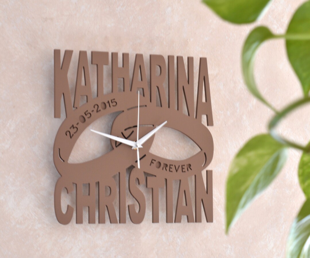 Wall Clock, Wedding Gift for Couple, Personalized Wooden Wall Clock