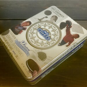 1999 Grand Oreo 20th Century Commemorative Tin 8&quot;x6 » Sandwich Oreo